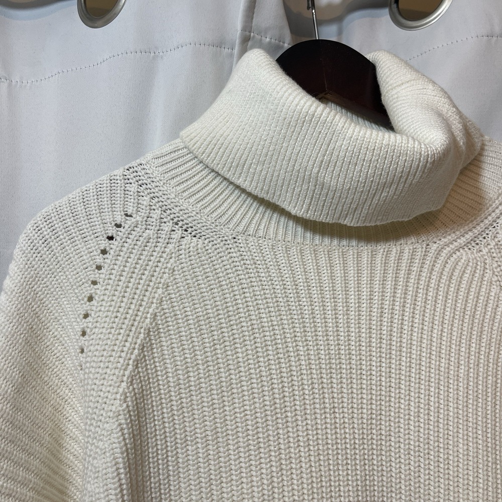 Joie "ALECK" Ribbed Turtleneck Sweater in Aged White XL